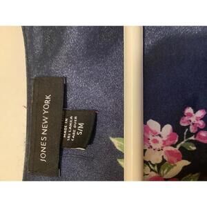 Jones New York Floral Satin robe S/M